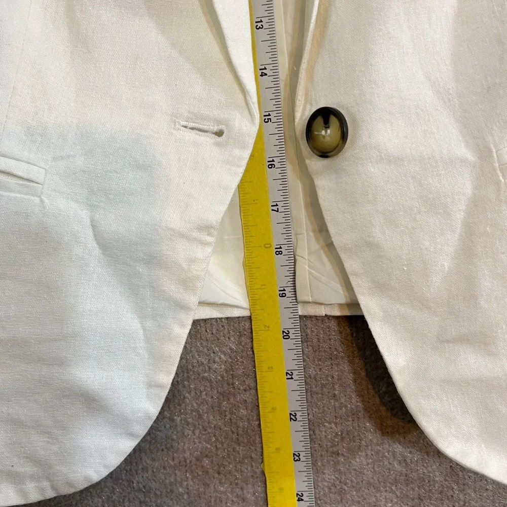 Halston Blazer Jacket Womens Size S White Linen Blend Single Button Professional